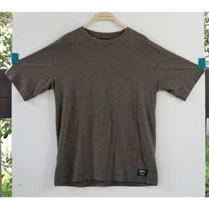 WESC Embroidered Graphic T-Shirt Green Brown Men's‎ Size M Streetwear Crew Neck